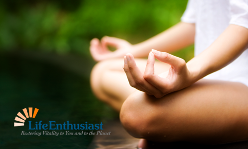 blog, meditation hands with thumb and forefinger in circle, resting on cross-legged knees