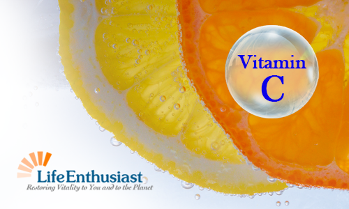 blog, vitamin C in bubble with slices of citrus behind